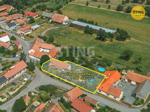 Prodej domu 290 m², pozemek 1366 m²