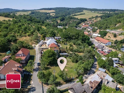 Prodej stavebního pozemku 1282 m²