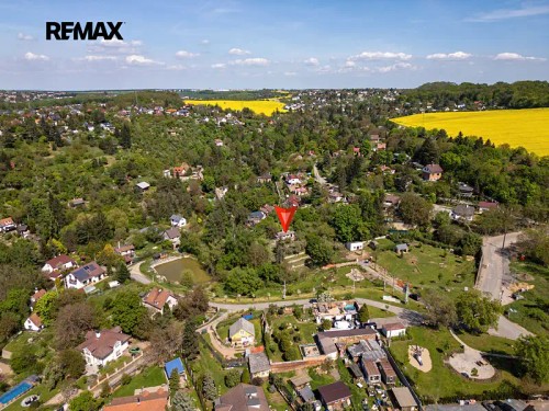 Prodej stavebního pozemku 1537 m²