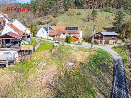 Prodej stavebního pozemku 352 m²