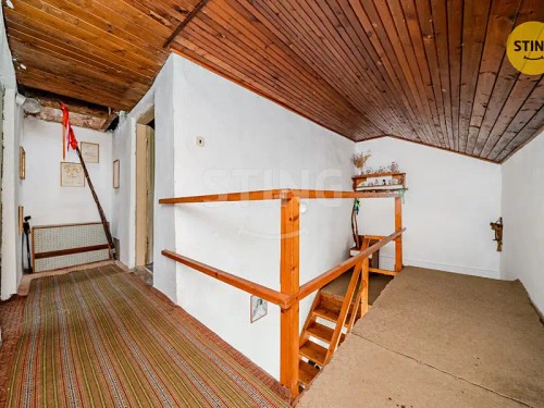 Prodej domu 300 m², pozemek 2683 m²