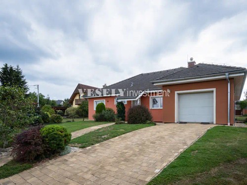 Prodej domu 200 m², pozemek 2205 m²