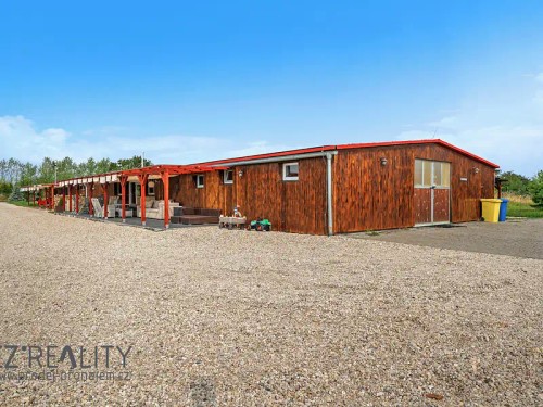 Prodej domu 280 m², pozemek 35798 m²
