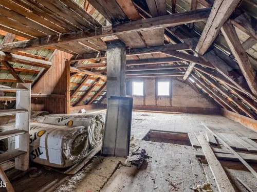 Prodej domu 373 m², pozemek 779 m²
