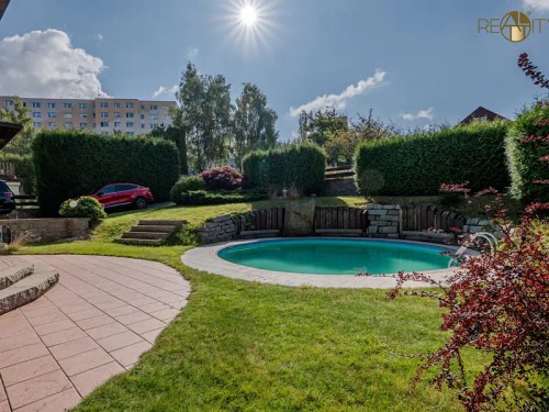 Prodej domu 331 m², pozemek 1512 m²