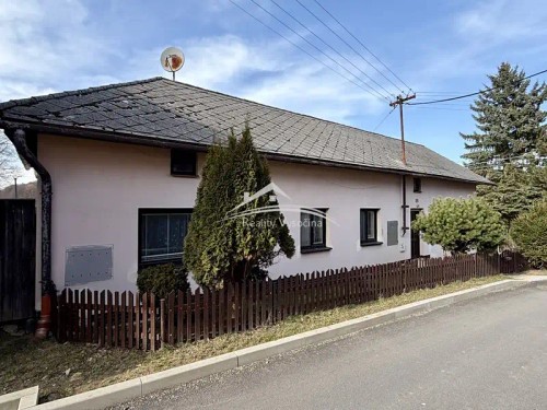 Prodej chalupy 120 m², pozemek 837 m²