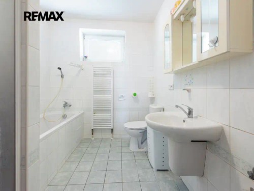 Prodej domu 209 m², pozemek 1446 m²