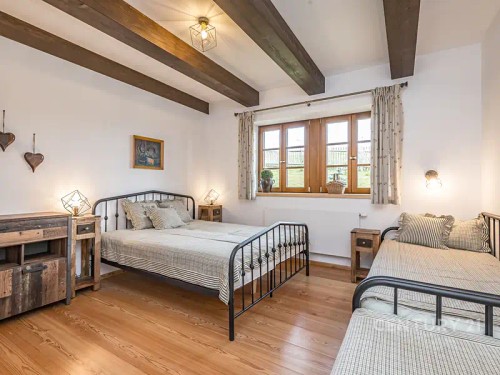 Prodej domu 293 m², pozemek 1605 m²