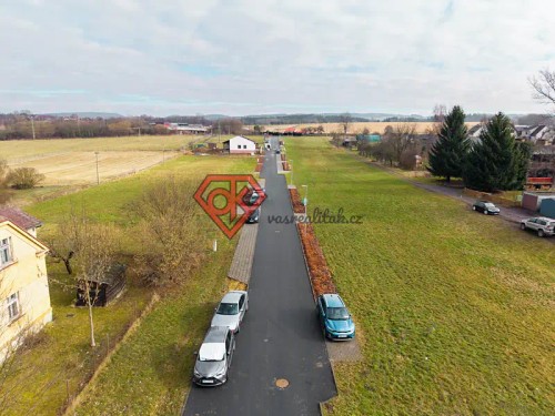 Prodej stavebního pozemku 833 m²