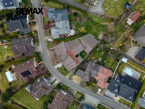 Prodej vily 700 m², pozemek 1399 m²