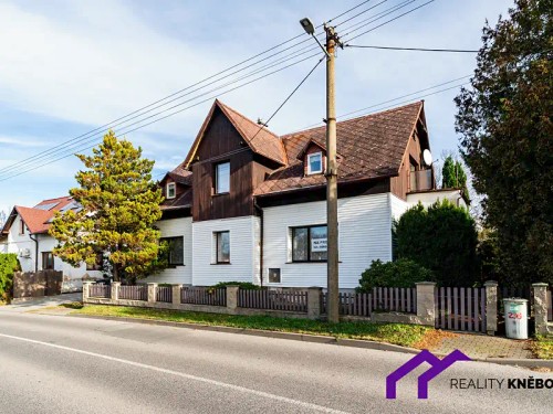 Prodej domu 243 m², pozemek 1270 m²