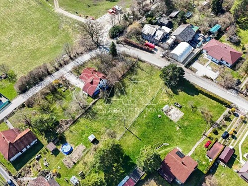 Prodej stavebního pozemku 1015 m²