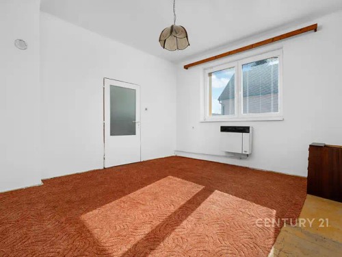 Prodej domu 90 m², pozemek 831 m²