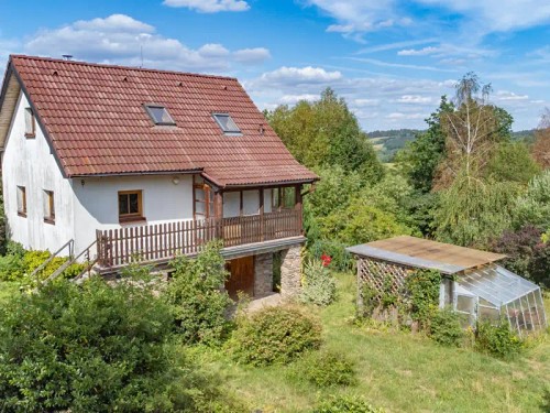 Prodej domu 100 m², pozemek 4804 m²