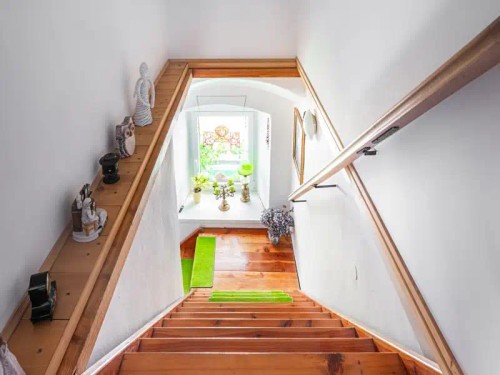 Prodej domu 300 m², pozemek 3679 m²