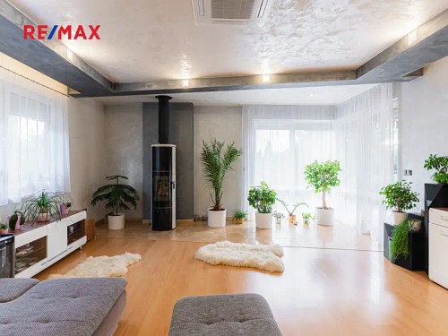 Prodej domu 169 m², pozemek 1052 m²