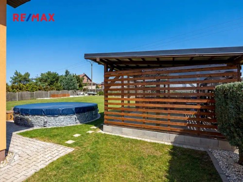 Prodej domu 204 m², pozemek 1006 m²