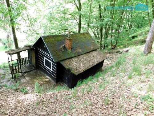 Prodej chaty 32 m², pozemek 32 m²