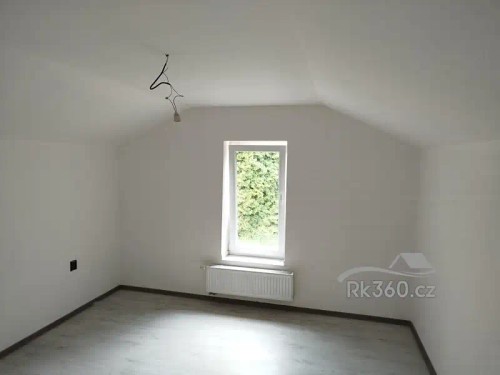 Prodej domu 195 m², pozemek 1800 m²