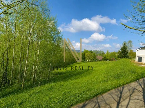 Prodej stavebního pozemku 2050 m²