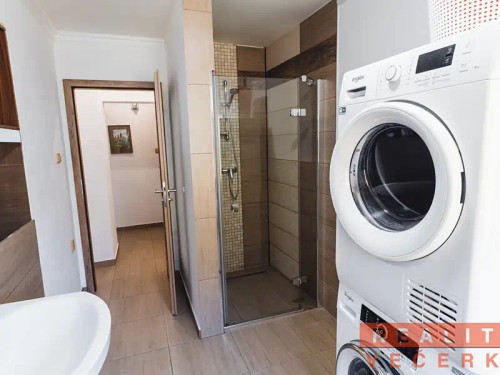 Prodej bytu 162 m²