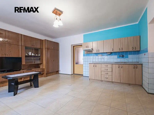 Prodej domu 200 m², pozemek 3180 m²