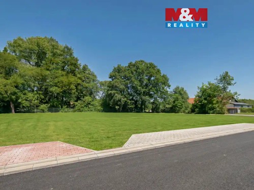 Prodej stavebního pozemku 899 m²