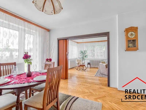 Prodej domu 229 m², pozemek 2123 m²