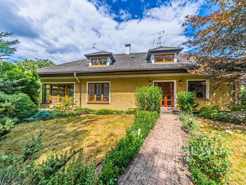 Prodej domu 255 m², pozemek 890 m²