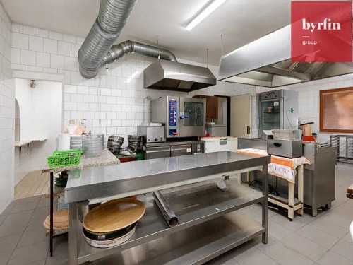 Prodej chaty 820 m², pozemek 24962 m²