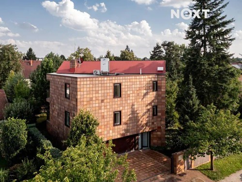 Prodej domu 417 m², pozemek 815 m²