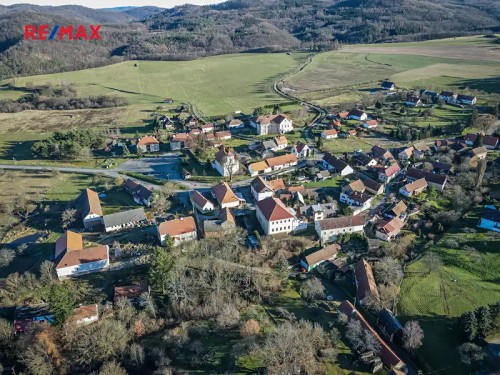 Prodej domu 560 m², pozemek 887 m²