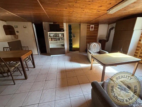 Prodej stavebního pozemku 1825 m²