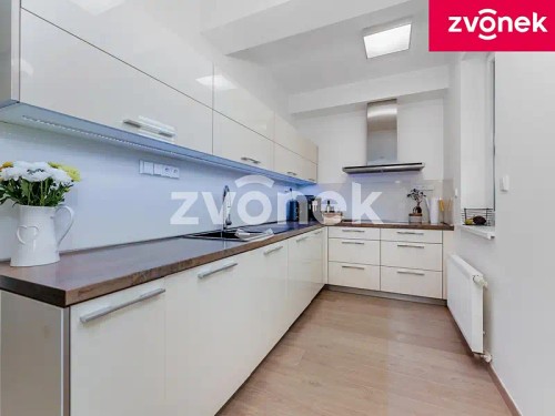Prodej bytu 3+kk 100 m²