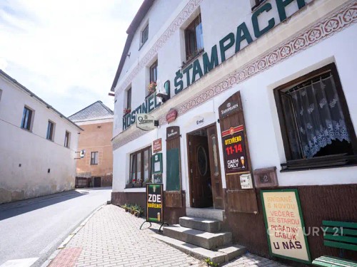 Prodej domu 458 m², pozemek 351 m²