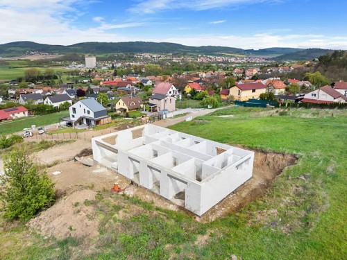 Prodej domu 180 m², pozemek 1002 m²