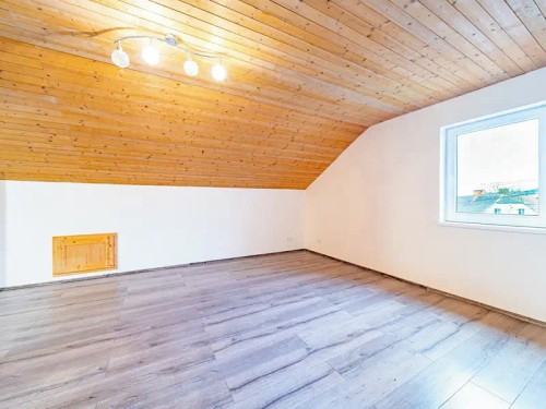 Prodej domu 360 m², pozemek 724 m²