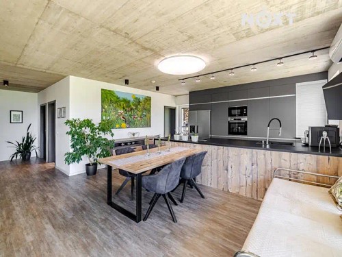 Prodej domu 258 m², pozemek 2038 m²