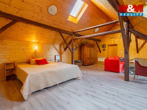Prodej domu 245 m², pozemek 13625 m²