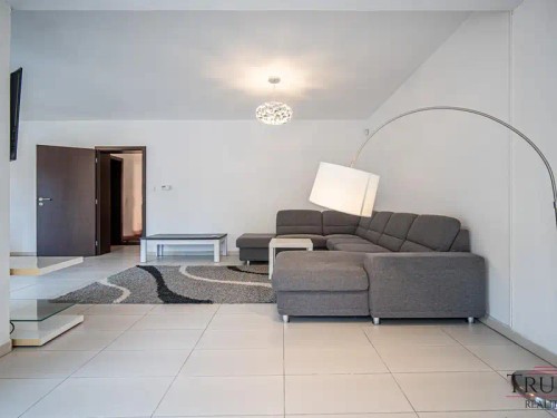 Prodej vily 338 m², pozemek 1208 m²