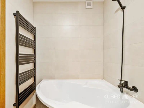 Prodej bytu 3+1 67 m²