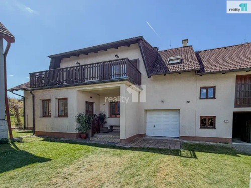 Prodej domu 200 m², pozemek 6424 m²