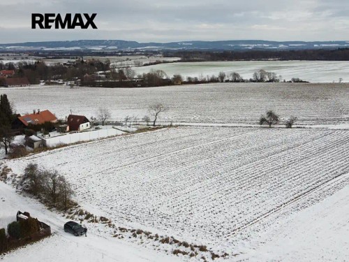 Prodej stavebního pozemku 2617 m²