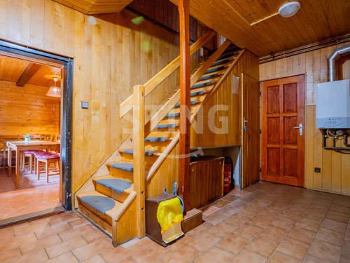 Prodej chaty 260 m², pozemek 615 m²
