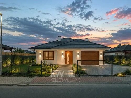 Prodej stavebního pozemku 644 m²