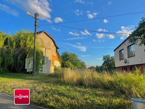Prodej stavebního pozemku 1084 m²