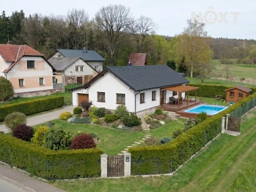 Prodej stavebního pozemku 803 m²