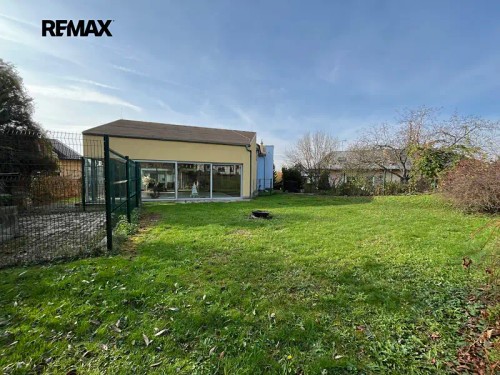 Prodej vily 700 m², pozemek 1399 m²