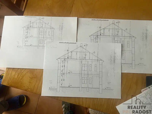 Prodej domu 443 m², pozemek 221 m²