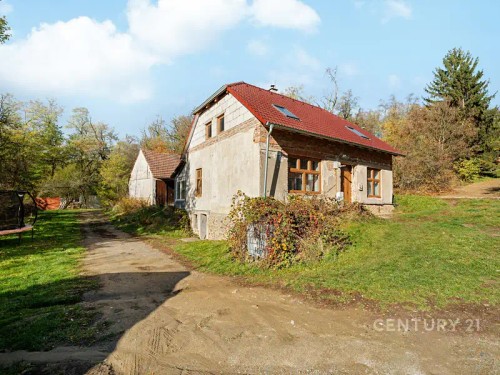 Prodej domu 90 m², pozemek 1849 m²